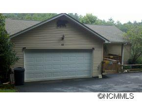 10 Kim Court - Photo 2