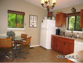 729 Three Mile Knob Rd. - Photo 8