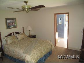 22 Tree Top Drive - Photo 13