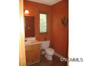 22 Tree Top Drive - Photo 16