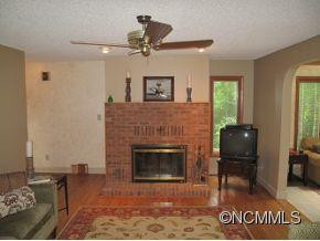 22 Tree Top Drive - Photo 6