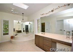 2220 E. Cumming Woods Lane - Photo 11
