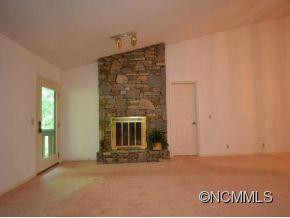 116 LIVE OAKE LANE - Photo 4