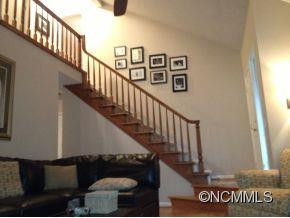 20 Fairview Hills Drive - Photo 2