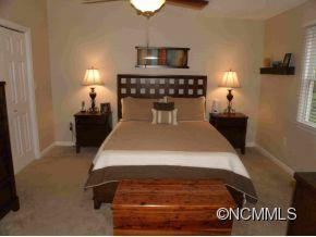 20 Fairview Hills Drive - Photo 6