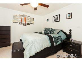 27 Shadowlawn Dr - Photo 10