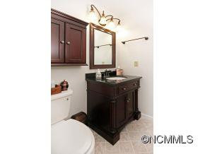 18 Mayfair Place - Photo 11