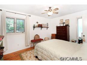18 Mayfair Place - Photo 6