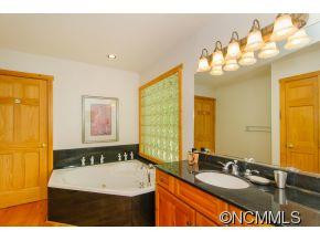 64 Hawberry Lane - Photo 12