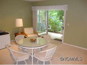 305 LAUREL PARK PLACE - Photo 16
