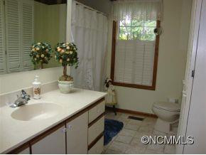 305 LAUREL PARK PLACE - Photo 21