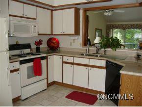 305 LAUREL PARK PLACE - Photo 7