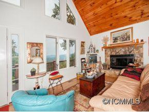 427 KITTY LANE - Photo 2