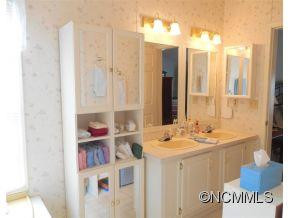 200 Riverwind Drive - Photo 11