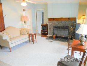 200 Riverwind Drive - Photo 3