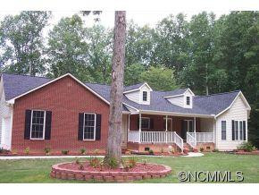 121 ARBOR LANE
