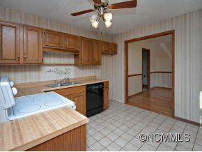 35 SANDSRIDGE WAY - Photo 6