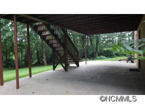 394 Oak Park Drive - Photo 11