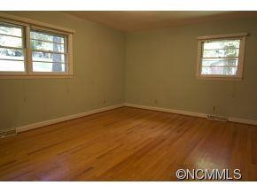 394 Oak Park Drive - Photo 15