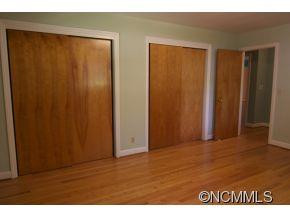 394 Oak Park Drive - Photo 16