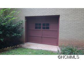 394 Oak Park Drive - Photo 10