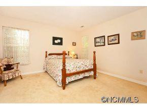 650 New Village Drive - Photo 12
