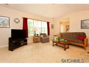 650 New Village Drive - Photo 5