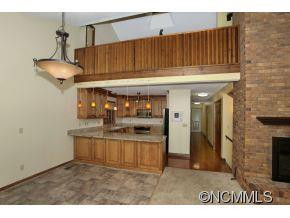 205 Woodfield Drive - Photo 3