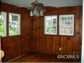 1015 MOUNTAIN VIEW STREET - Photo 3