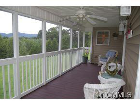 114 HERITAGE LANE - Photo 13