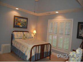 114 HERITAGE LANE - Photo 5