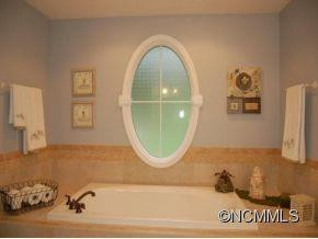 114 HERITAGE LANE - Photo 6