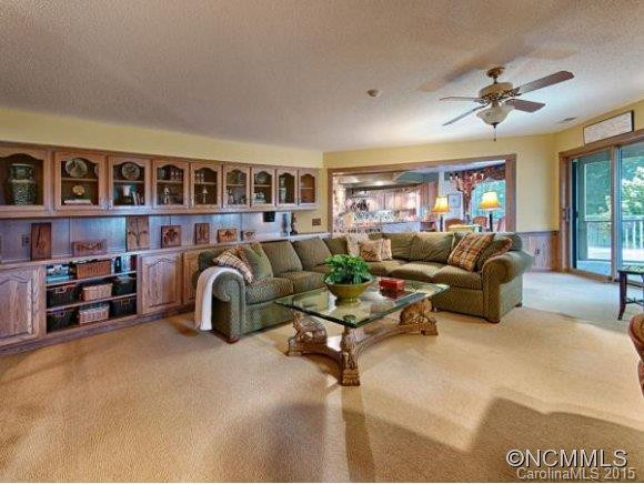 406 BUCHANAN LOOP - Photo 6