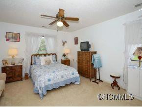36 WINTRY DRIVE - Photo 9