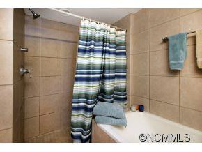 37 Hiawassee Unit E204 - Photo 11