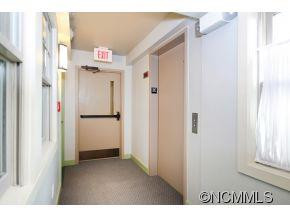 37 Hiawassee Unit E204 - Photo 15