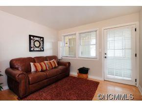 37 Hiawassee Unit E204 - Photo 5