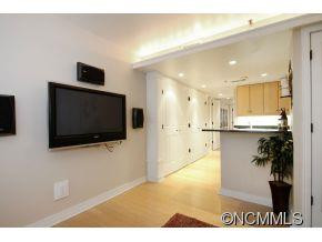 37 Hiawassee Unit E204 - Photo 6