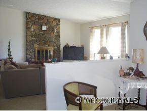 20 Daniel Lane - Photo 3