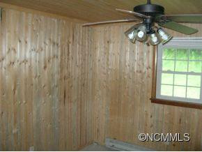 260 Rovingwood Drive - Photo 6