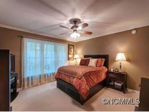 463 Crestmont Drive - Photo 11