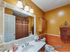 463 Crestmont Drive - Photo 15