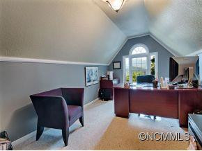 463 Crestmont Drive - Photo 17