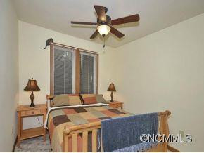 222 CREEKSIDE WAY, D-102 - Photo 11