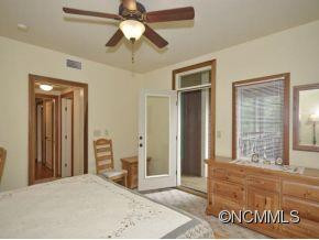 222 CREEKSIDE WAY, D-102 - Photo 8