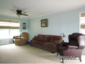 22 Starbrite Lane - Photo 4
