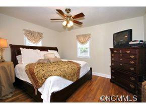 79 Saint Dunstans Circle - Photo 13