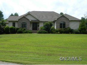 1425 Patriots Drive - Photo 2