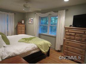 24 Griffing Circle - Photo 11