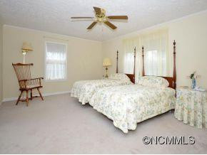11 SWEET BRIAR PATH WAY - Photo 6